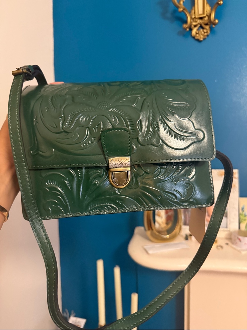 Patricia Nash Green Embossed Leather Crossbody with Gold-Tone Clasp